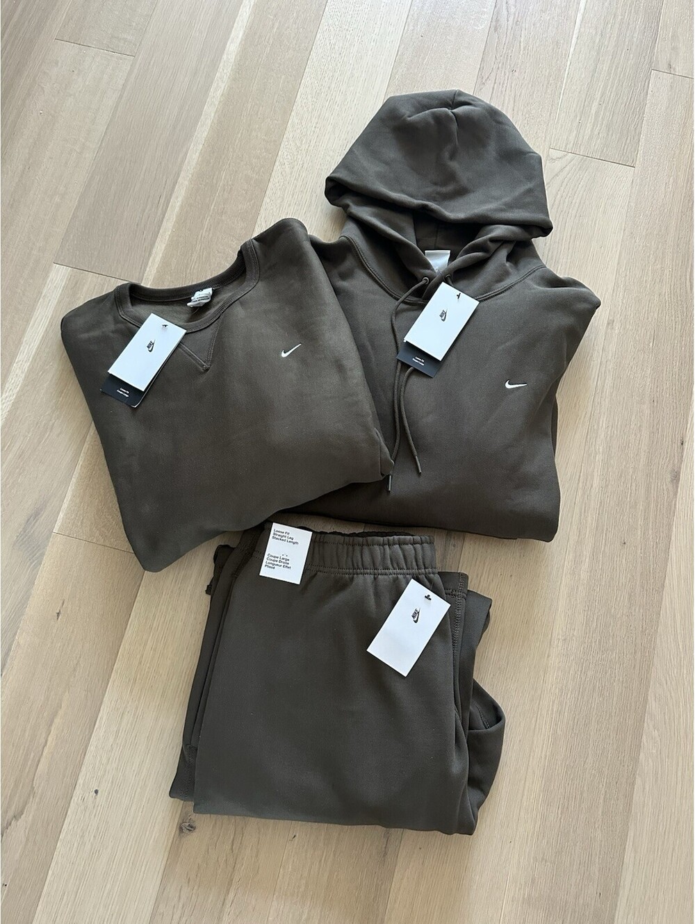 Nike Solo Swoosh Loose Fit Sweatsuit (Pants XL, Hoodie XL, Crewneck XL) Taupe